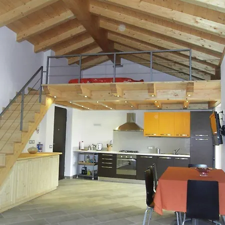San Bernardo Casa Vacanze Lägenhet Villa di Tirano